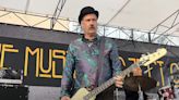 Krist Novoselic Running for President, Covers Nirvana’s Debut Single at Convention: Watch