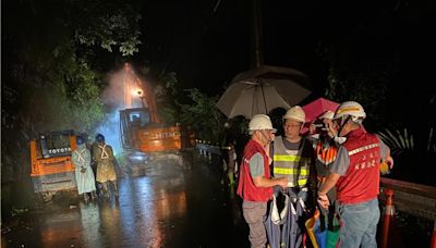 肺癌末期仍堅守崗位 新北養工處主任罹癌夜戰搶通道路 - 寶島