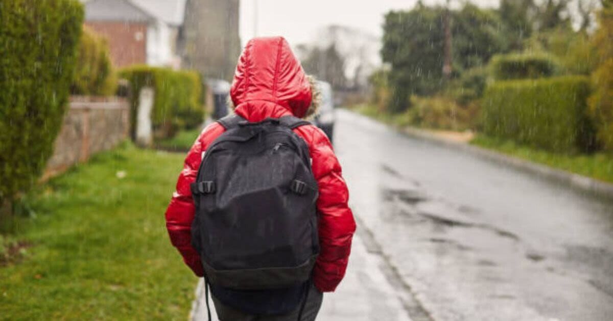 UK weather maps show 700-mile wall of rain to strike with three areas worst hit