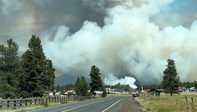 Growing wildfire in central Oregon chars over 250 acres, prompts evacuations