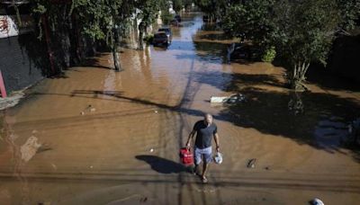 Inundaciones en Brasil: 'Nunca había vivido esto', dice médica en Porto Alegre