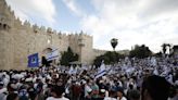 Ultranacionalistas israelíes marchan para conmemorar la toma de Jerusalén Este en un día tenso