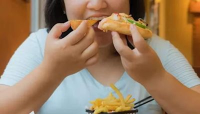 Stress Eating Junk Foods Can Increase Anxiety: Study - News18