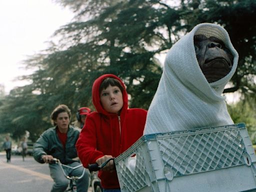 Meet some of the actors from E.T. the Extra-Terrestrial at Robinson Film Center