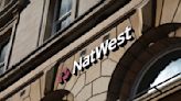 NatWest share price has retreated: buy the dip or sell the rip?