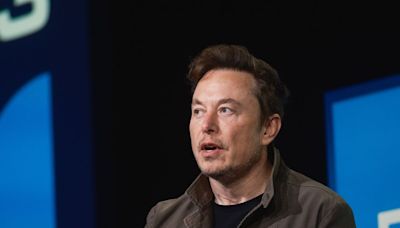 Elon Musk Agrees to Testify in SEC Probe of Twitter Acquisition