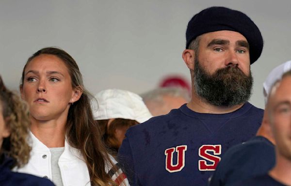 Jason and Kylie Kelce take in U.S. field hockey opener at the Paris Olympics