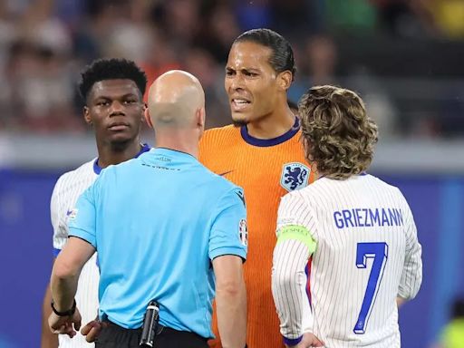 Virgil van Dijk comment hit nail on head as Anthony Taylor told he made VAR error by ex-colleague