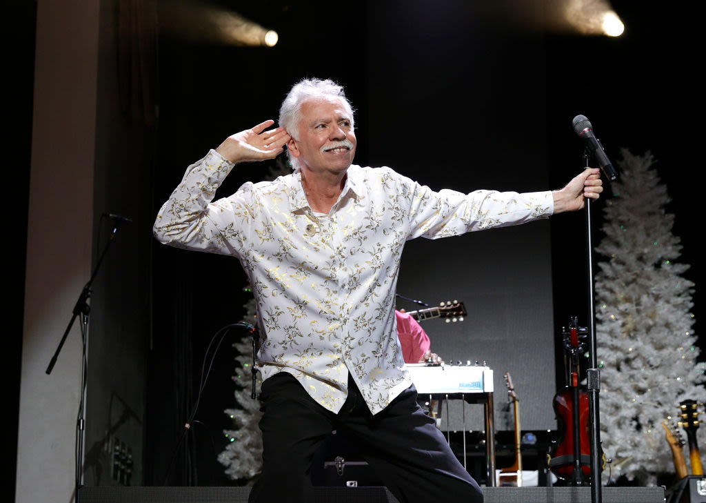 Joe Bonsall dies at 76; beloved singer in country group the Oak Ridge Boys