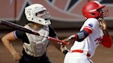 Super soph Dakota Kennedy a star for Arizona softball at the plate, in the outfield, as a teammate