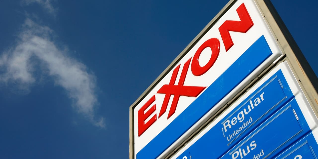 Exxon’s Newest Director Buys Large Block of Stock