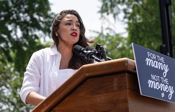 Alexandria Ocasio-Cortez Warns Dems About Dangers of Pushing President Biden Off the Ballot