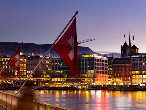 USD/CHF and EUR/CHF: Here’s why the Swiss franc is soaring | Invezz