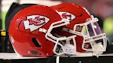 Back-up defensive lineman on Chiefs had a seizure in a meeting, went into cardiac arrest | Sporting News