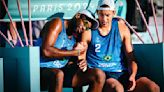 Dupla brasileira do vôlei de praia passa de fase