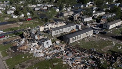 8 tornadoes confirmed in Ohio, 3 in Michigan as severe storms cross central US