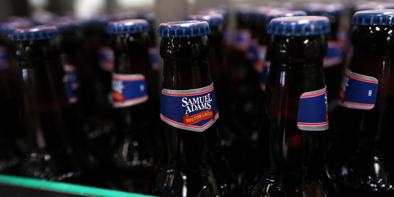 Boston Beer in Talks to Sell Itself to Jim Beam Owner Suntory