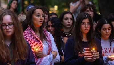 Vigil for Lebanon held at McGill as Israel begins ground operations