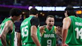 Seleção masculina de basquete vence Letônia e garante vaga nos Jogos Olímpicos