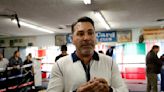 Video: Oscar De La Hoya Praying for Mike Tyson in 'Dangerous Fight' vs. Jake Paul