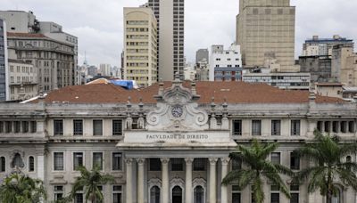 Após greve, auxílio permanência da Faculdade de Direito da USP perde doadores e corta bolsas