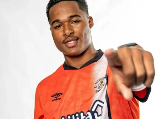 Ex-Arsenal wonderkid who earned £10k-a-night playing Fortnite signs for new club