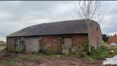 Planners approve barn conversion scheme at second attempt