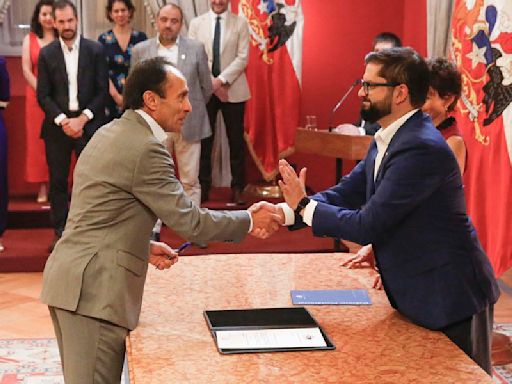 Con el Presidente Boric y el ministro Pizarro en París: el plan del gobierno para posicionar a Chile en la lucha por los Juegos Olímpicos 2036 - La Tercera