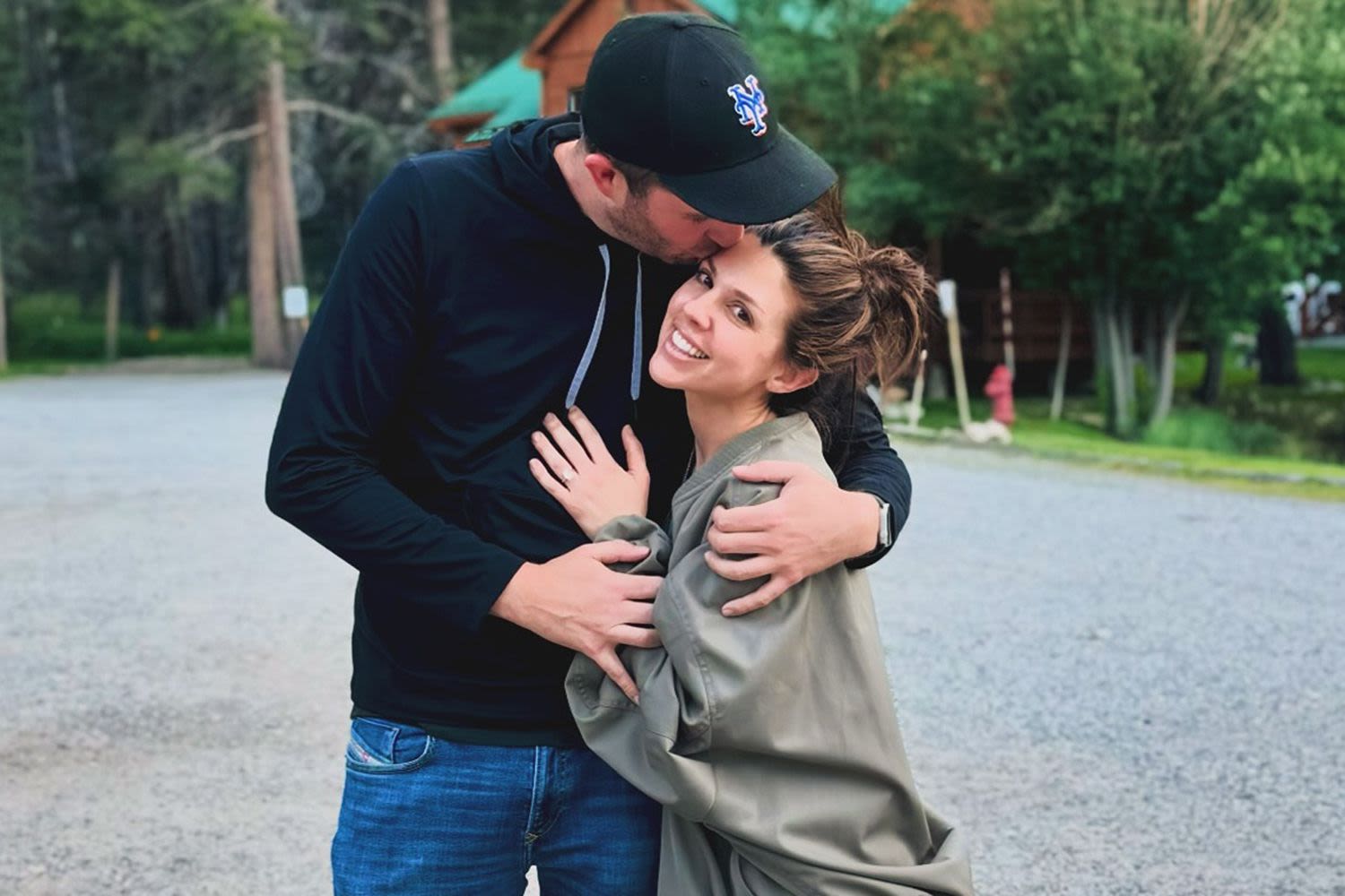 “General Hospital” Star Kate Mansi Is Engaged to Matt McInnis! See Her Beautiful Diamond Ring