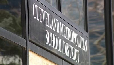 Students, staff evacuated after bomb threat in Cleveland