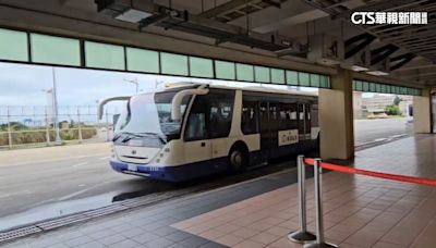 接駁車送旅客至「錯誤班機」！ 桃勤歉：疏失人員調職