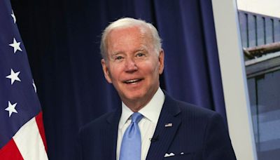 180 Organizations Urge Biden To Extend The Student Loan Payment Pause