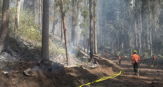 CN reopens main lines to key British Columbia ports while monitoring Alberta wildfire