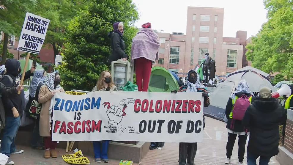 Anti-Israel protester seen holding 'final solution' banner at George Washington University