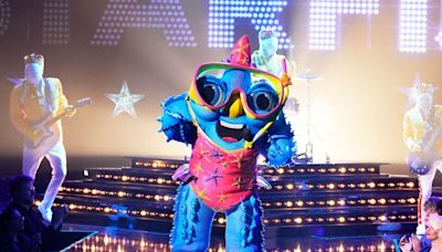 “Masked Singer ”s Starfish on her wipeout that the cameras didn t catch: It took 8 guys to pick me up