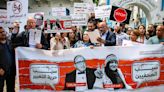 Un tribunal tunecino condena a dos periodistas a un año de prisión en dos casos separados