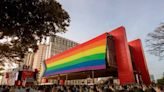 Masp vai hastear bandeira LGBTQIA+ sobre sua fachada durante a Parada