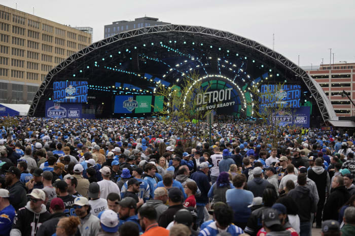 Here’s how many people traveled at least 100 miles to attend NFL Draft in Detroit