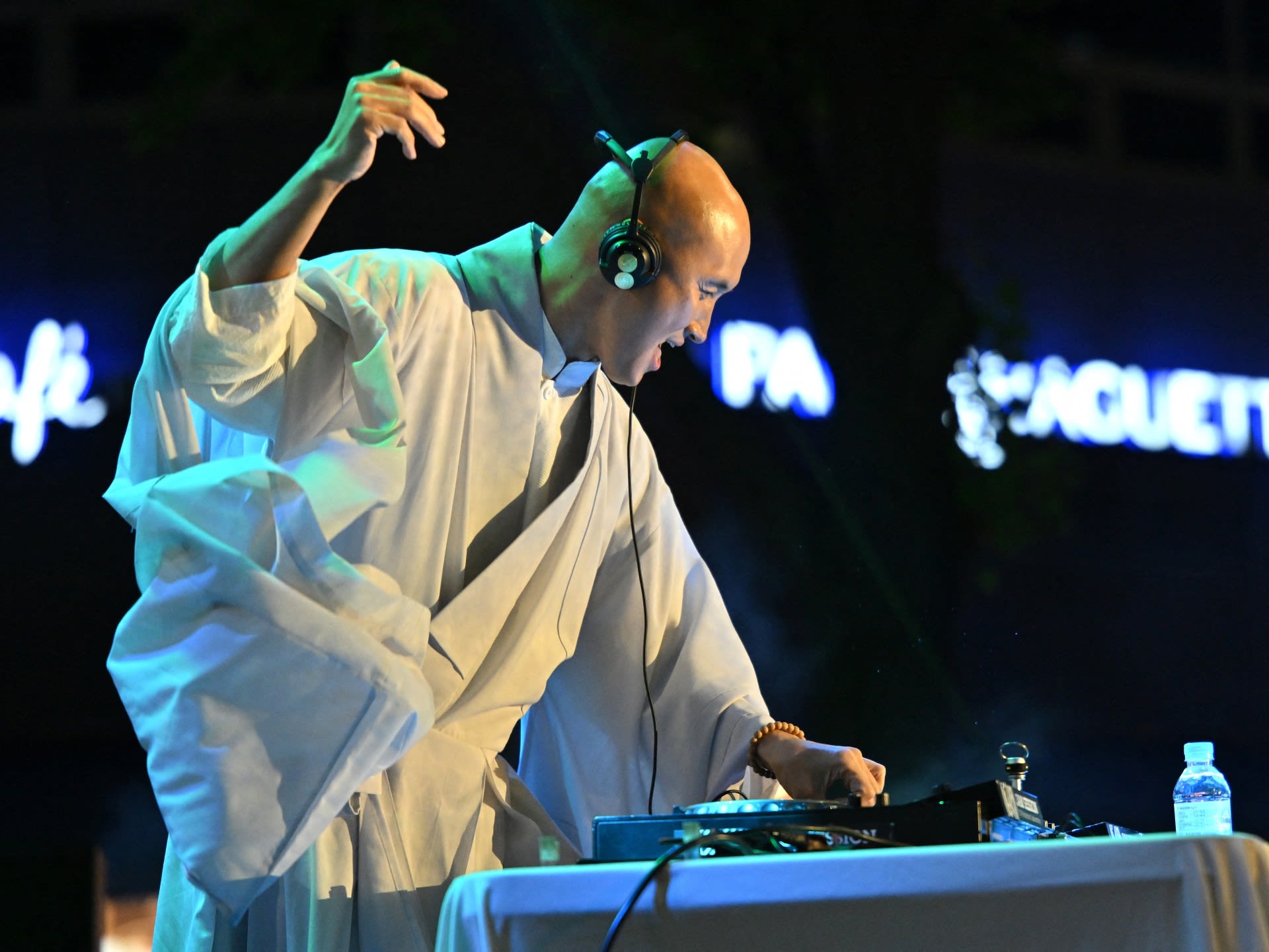 Robe-wearing DJ NewJeansNim draws complaints from Singapore Buddhists