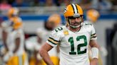 Aaron Rodgers says he plans to play Sunday against Bears despite mounting injuries