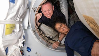 Sunita Williams and Barry Wilmore welcome the SpaceX Capsule for Return from ISS