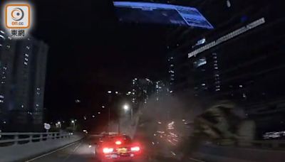 車Cam直擊 : 荃灣路致命車禍 貨櫃車險越壆衝向對面行車線的士