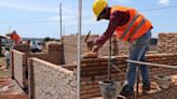 La Nación / MUVH duplica ejecución de obras y anuncia más inversión para el resto de 2024