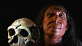 Cientistas reconstroem rosto de mulher neandertal, na Inglaterra; veja fotos