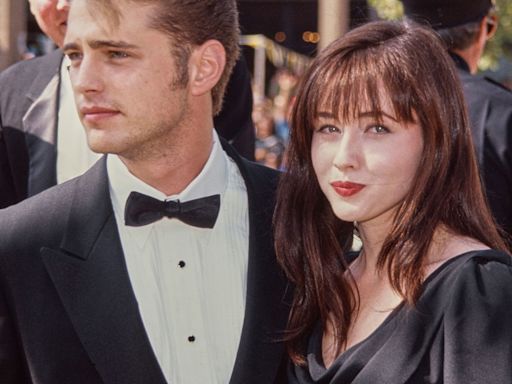 Shannen Doherty Dead at 53: 90210 Costars Jason Priestley, Brian Austin Green and More Pay Tribute - E! Online