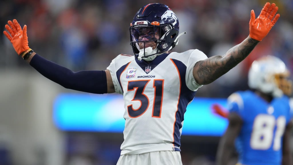 Former Broncos safety Justin Simmons shows support for rookie Kris Abrams-Draine