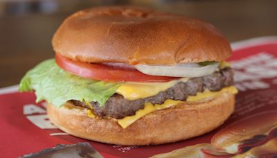 Everything You Need To Know About Wendy's Fresh Never Frozen Beef