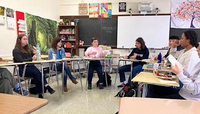 Park HS book club expands students’ literary horizons