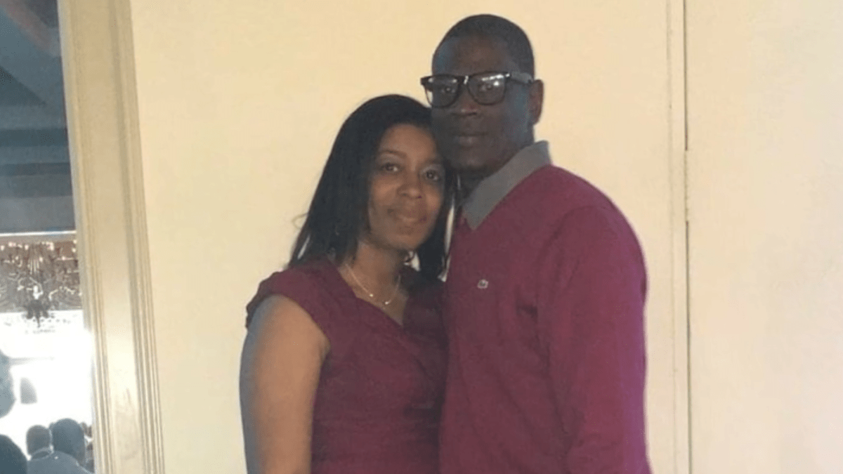 ‘A good man': Wife of 24 years mourns Miami Norland Senior High football coach