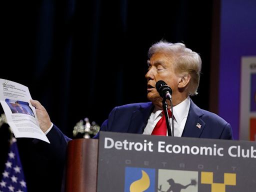 Donald Trump insults Detroit while campaigning in Detroit